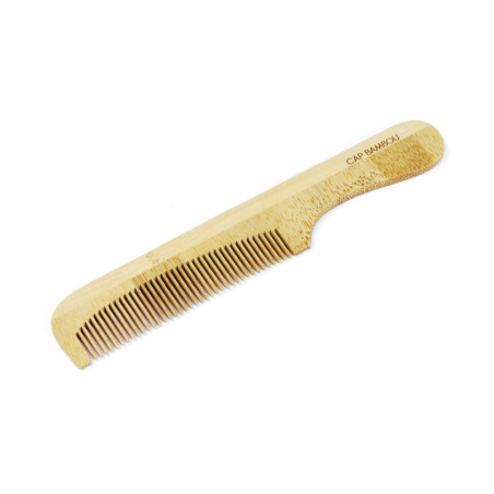 Peigne démêloir à manche et dents serrées de la marque Cap Bambou